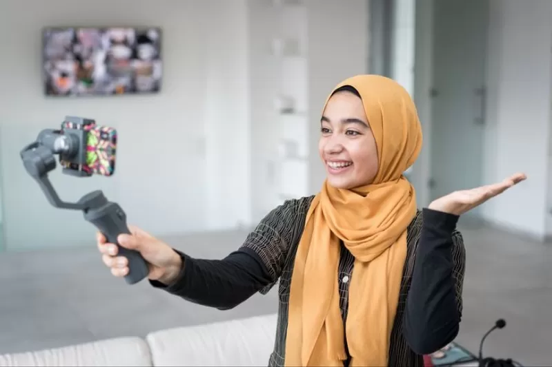 Tại sao livestream của thương hiệu thường ít người xem hơn KOL/KOC?